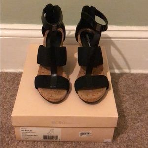 Bcbg wedges
